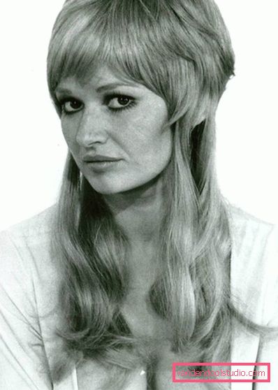 Жіноча стрижка гаврош 70-х