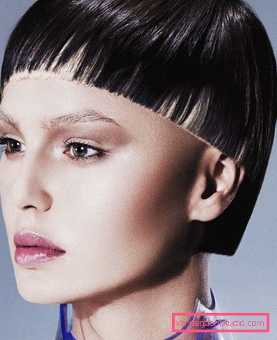 Стрижка паж Елегантна стрижка паж на коротких і середніх волоссі