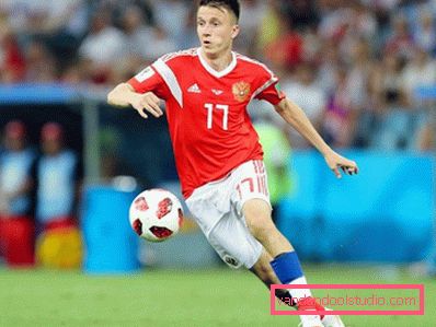 Зачіска Олександра Головіна 2018
