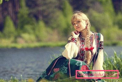 російська красуня російська красуня