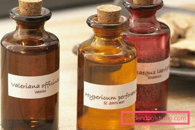 Натуральні масла в пляшечках Натуральні масла в пляшечках