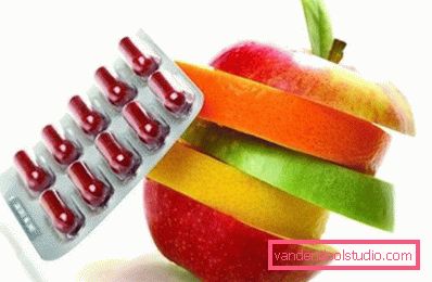 часточки фруктів і таблетки часточки фруктів і таблетки