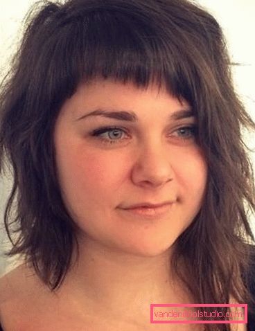 Асиметрична стрижка на середні волосся Все розмаїття асиметричних стрижок